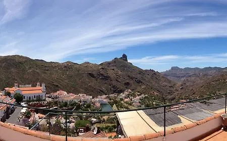 Casa Del Caminero En * Tejeda (Gran Canaria)
