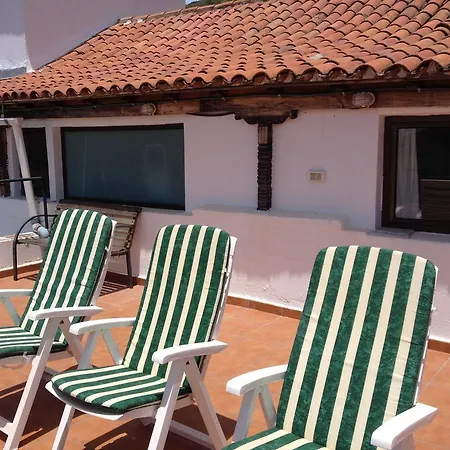 Casa Del Caminero En Tejeda (Gran Canaria)