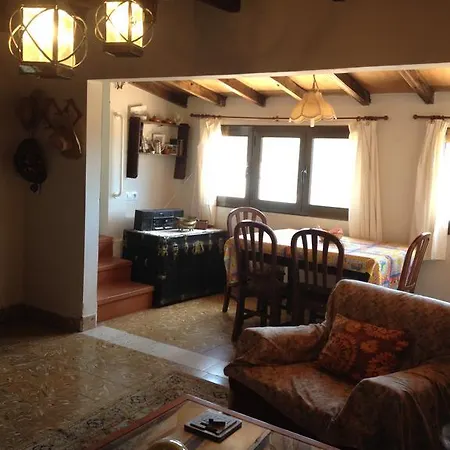 Casa Del Caminero En *